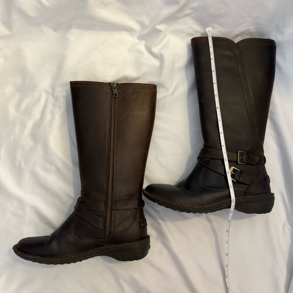 EUC UGG Rosen Belted Riding Boot - Picture 6 of 12